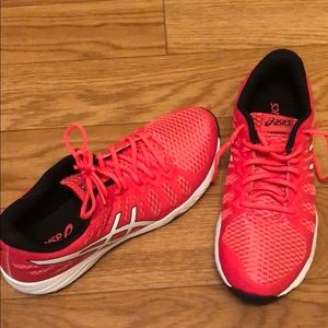 Bright Pink ASICS Nitrofuze TR